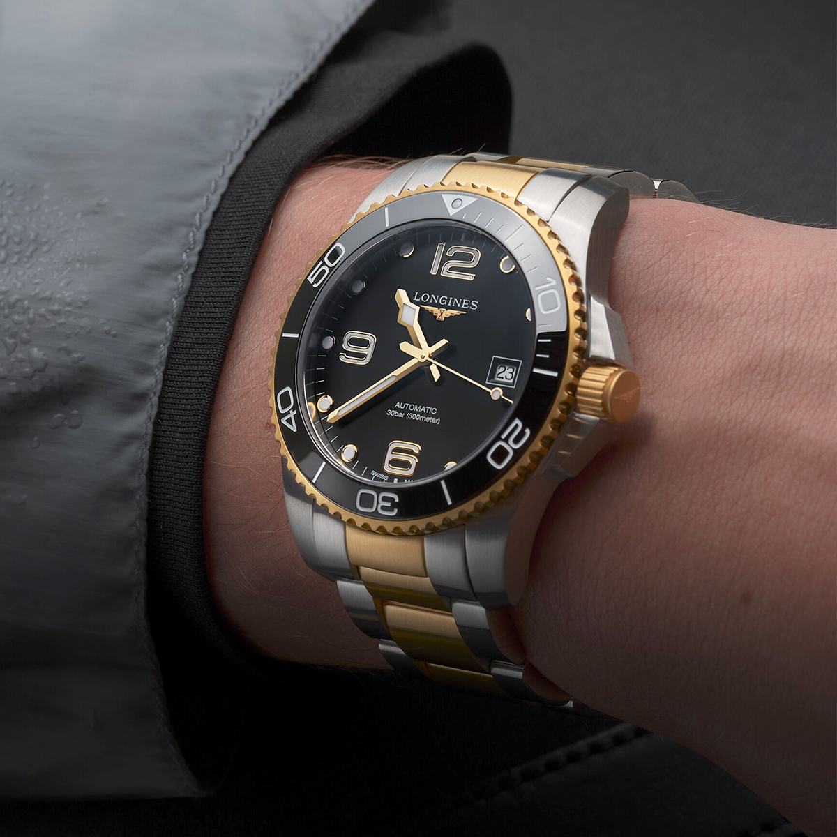 HydroConquest 41mm Two-Tone Black Dial Men's Bracelet Watch
