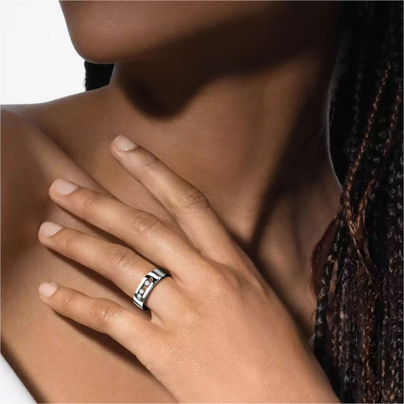 18ct White Gold Move Noa Three Moving Diamonds Ring