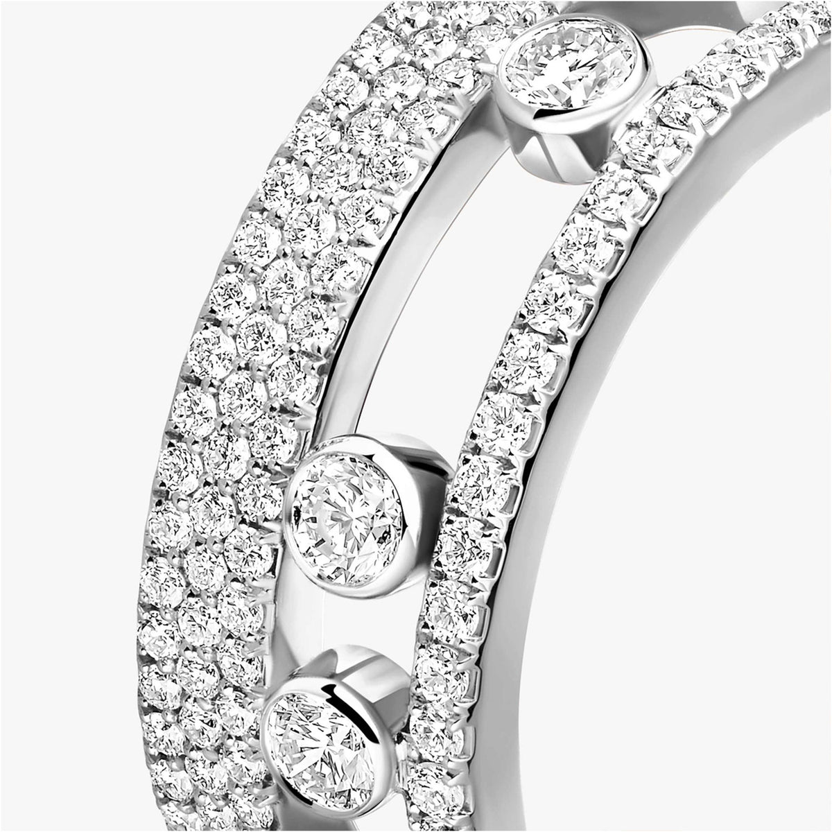 18ct White Gold Move Romane Pave Diamond Ring