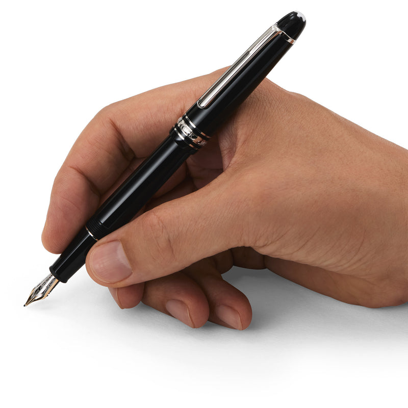 Montblanc Meisterstück Platinum-Coated Classique Fountain Pen - Berry's Jewellers