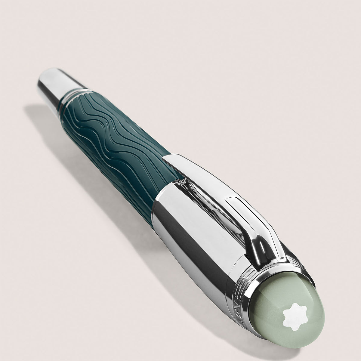Montblanc Starwalker PolarGreen Doue Fountain Pen - Berry's Jewellers