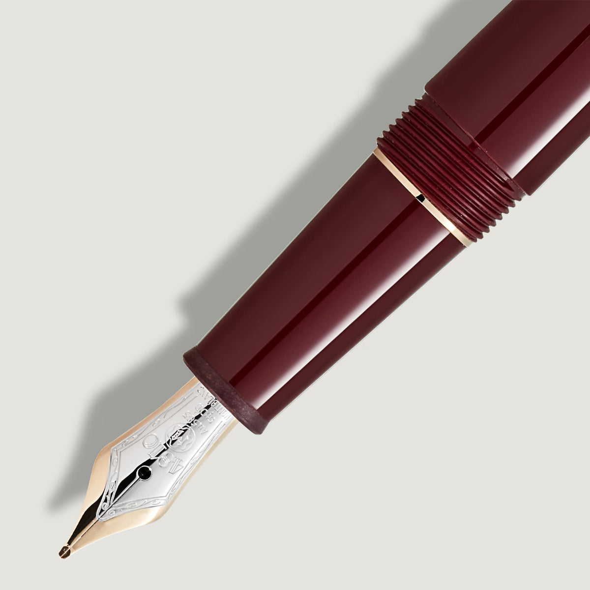 Montblanc Meisterstück Burgundy Red Classique Fountain Pen - Berry's Jewellers