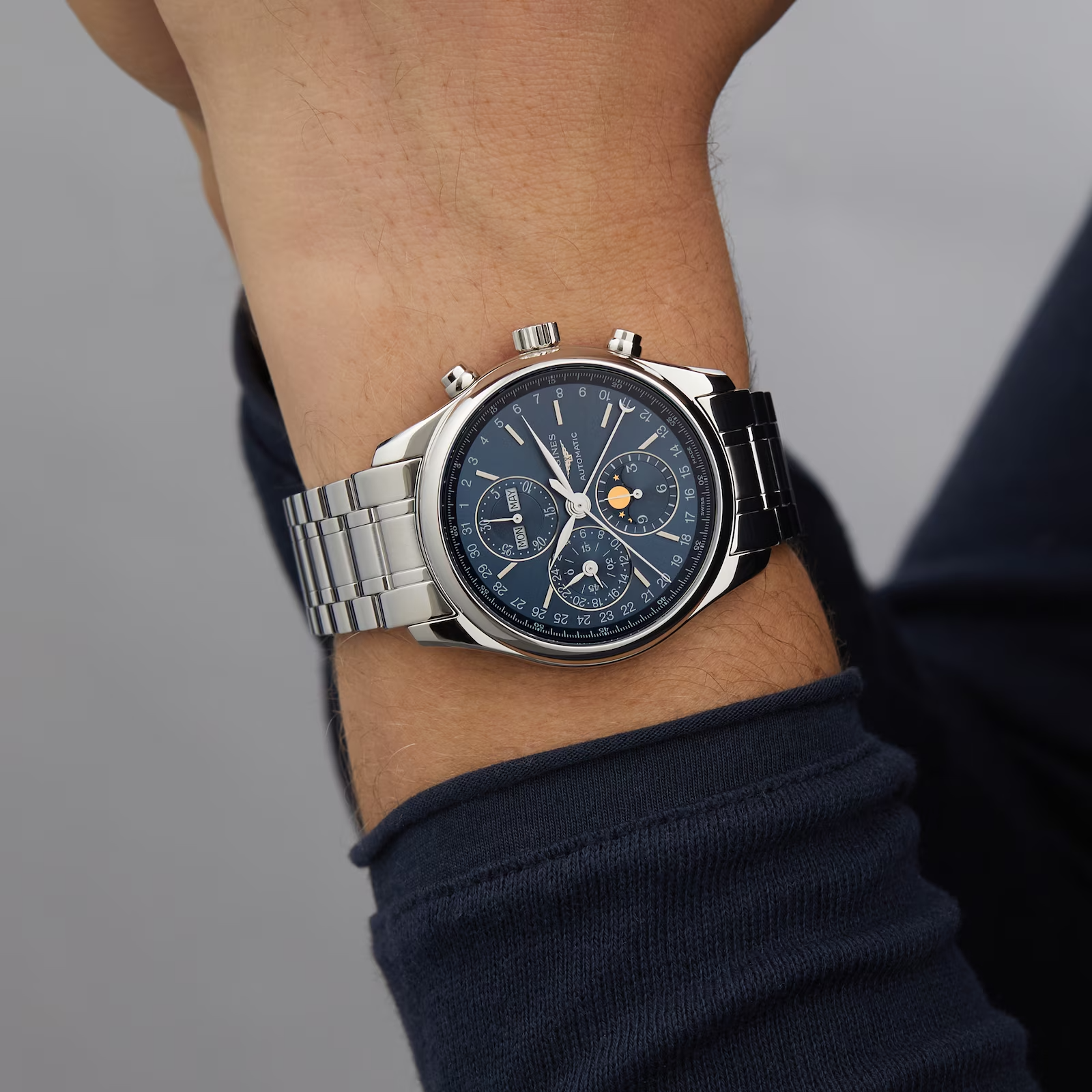 Master Collection 42mm Blue Dial Moonphase Watch