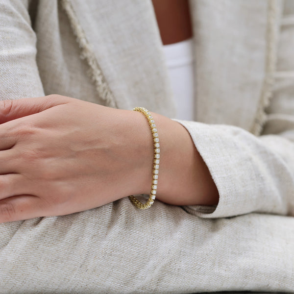 Berry's 18ct Yellow Gold Diamond Tennis Bracelet - Berry's Jewellers