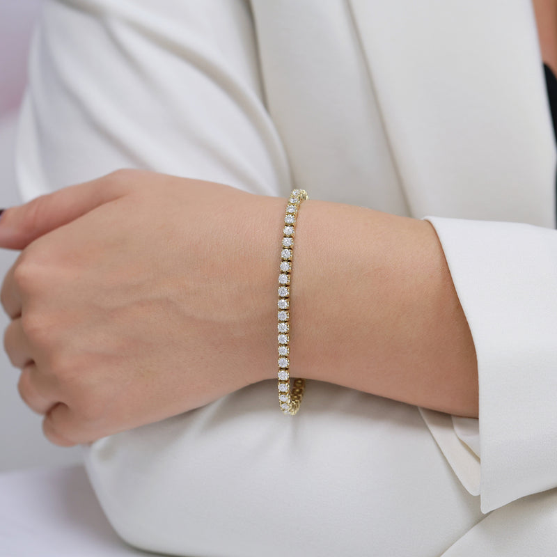 Berry's 18ct Yellow Gold Round Brilliant Cut Diamond Line Bracelet - Berry's Jewellers