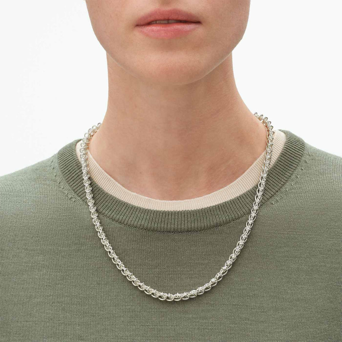 Weft Slim Silver Necklace