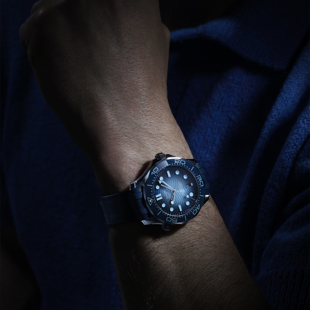 OMEGA Seamaster Diver 300m 42mm Summer Blue Dial Rubber Strap Watch - Berry's Jewellers