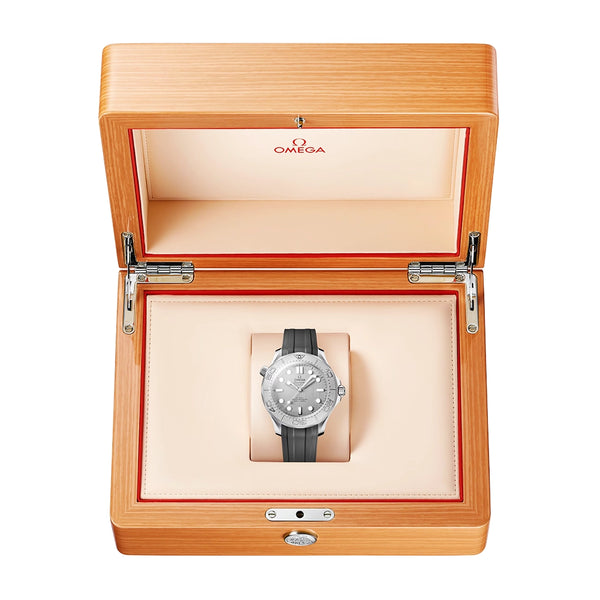 OMEGA Seamaster Diver 300m 42mm Grey Dial Mens Rubber Strap Watch - Berry's Jewellers