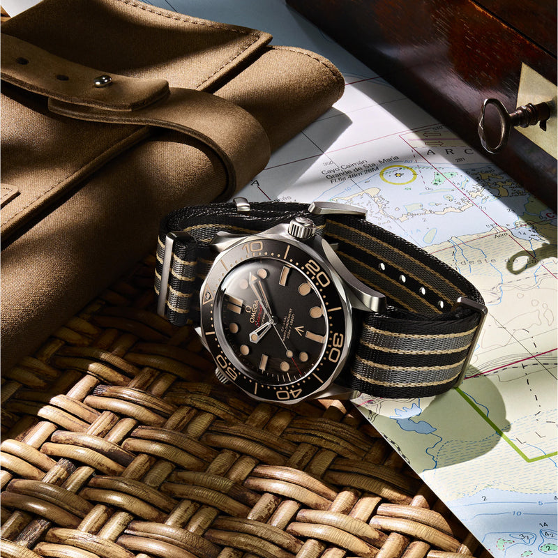 OMEGA Seamaster 007 James Bond Watch Watch 21092422001001