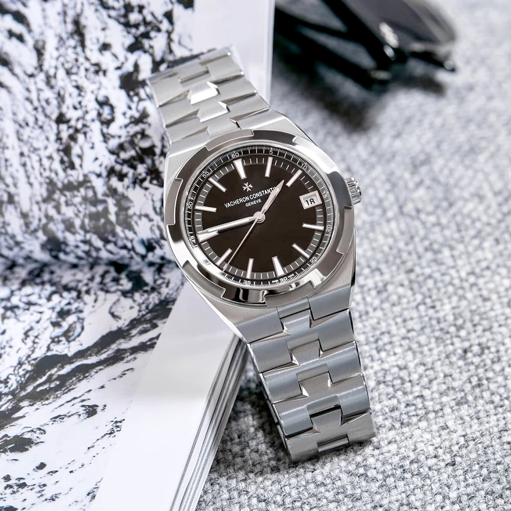 Vacheron Constantin Overseas Self-Winding 41mm Steel Black Dial Automatic Menss Watch - Berry's Jewellers