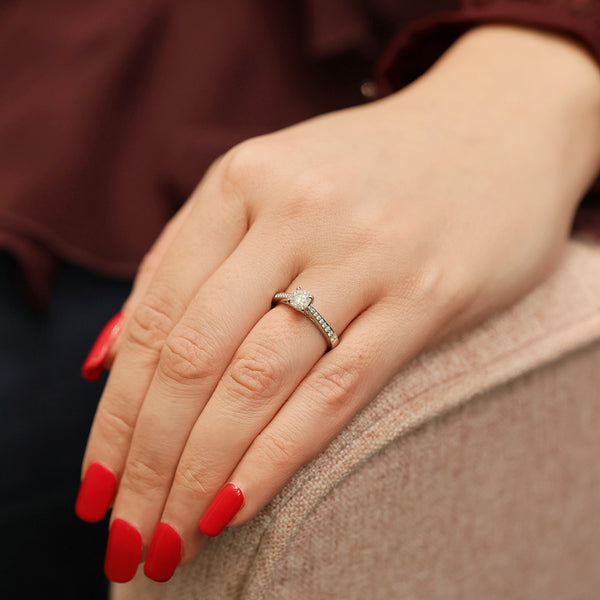 Berry's Platinum Round Brilliant Cut Diamond Single Stone Ring With Diamond Set Shoulders - Berry's Jewellers