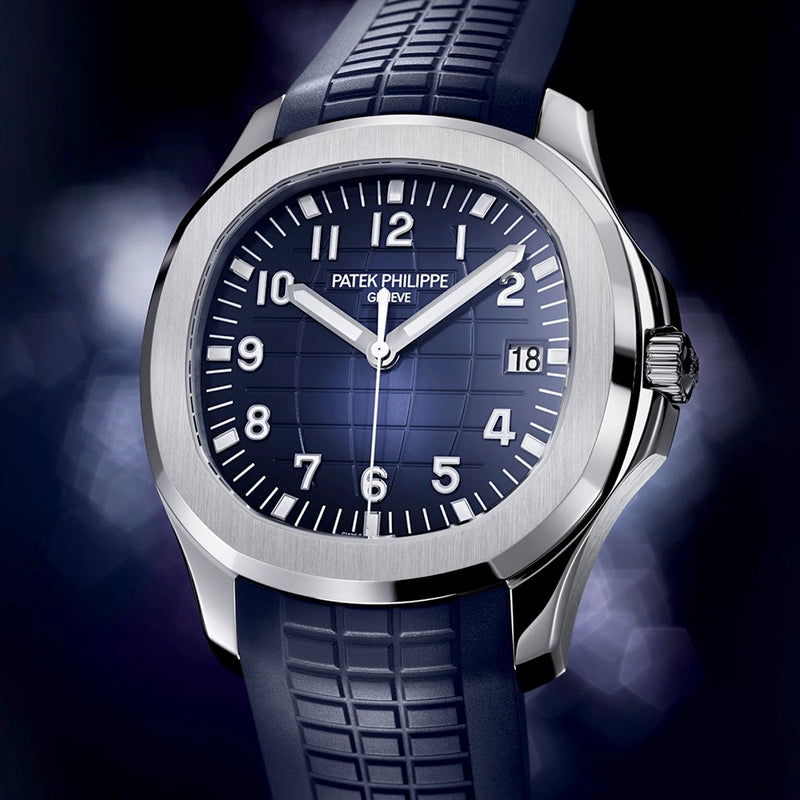 Aquanaut 42.2mm 18ct White Gold Blue Dial Mens Rubber Strap Watch