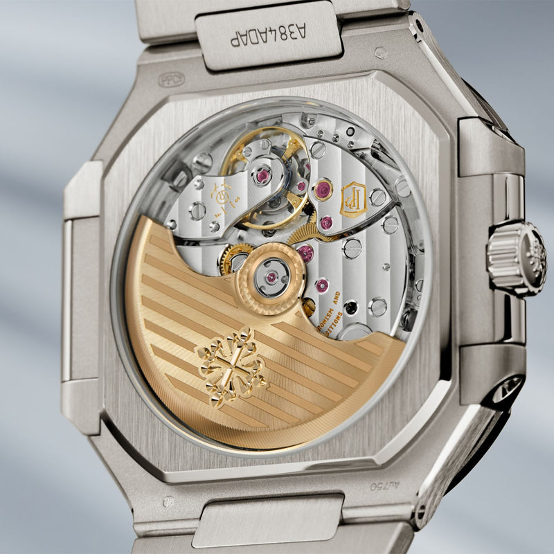 Patek Philippe Cubitus Medium 40mm 18ct White Gold Blue Grey Dial Bracelet Watch - Berry's Jewellers