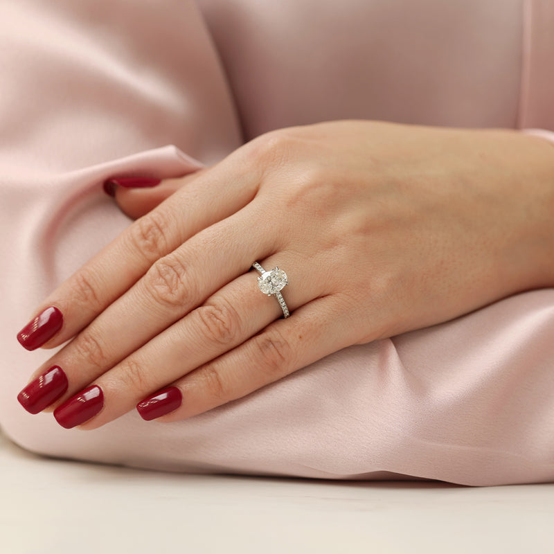 Platinum GIA Certificated Oval Cut Diamond Ring With Diamond Shoulders