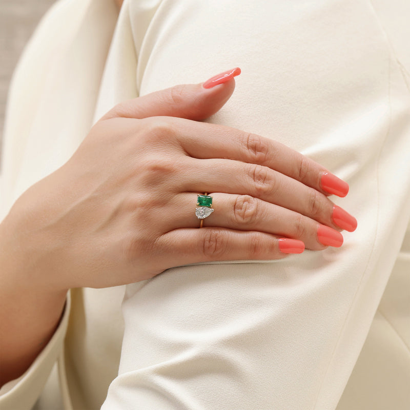 18ct Yellow Gold Toi Et Moi Emerald & Pear Cut Diamond Two Stone Ring