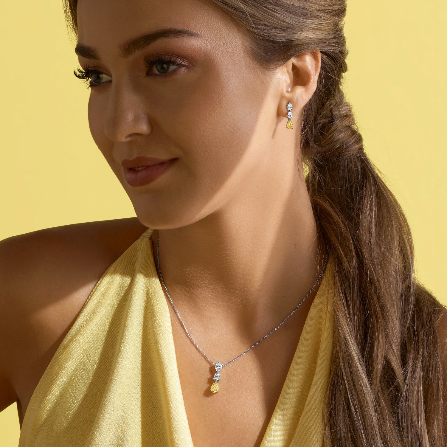 18ct White Gold Three Stone Fancy Yellow & White Diamond Pear & Oval Cut Drop Pendant