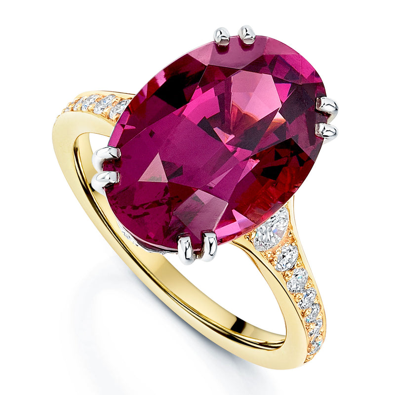 18ct Yellow Gold Oval Rhodolite Garnet Dress Ring With Round Brilliant Diamond Shoulders