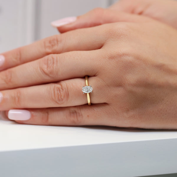 Berry's 18ct Yellow Gold GIA Certificated Oval Cut Diamond Solitaire Ring - Berry's Jewellers
