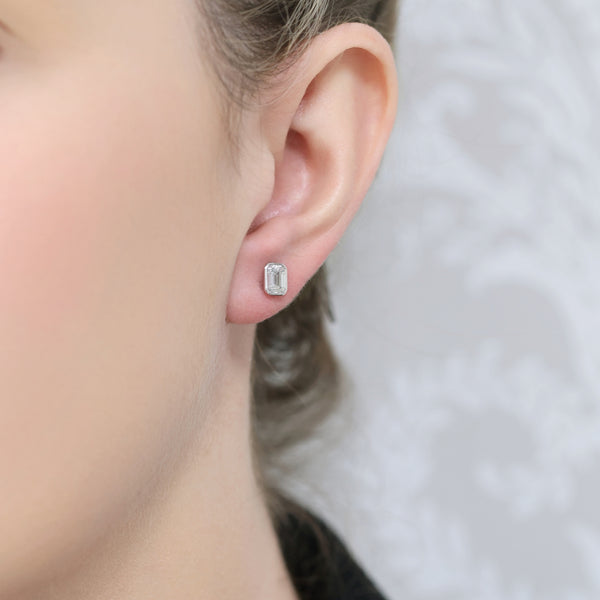 Berry's Platinum GIA Certificated Emerald Cut Diamond 1