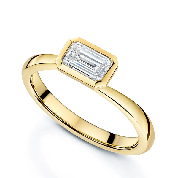 Berry's 18ct Yellow Gold Emerald Cut Horizontal Rub Over Set Ring - Berry's Jewellers