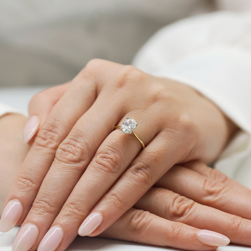 18ct Yellow Gold GIA Certified Oval Solitaire Ring