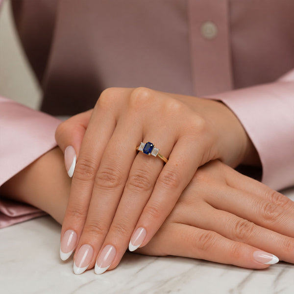 18ct Yellow Gold Sapphire And Diamond Three Stone Ring