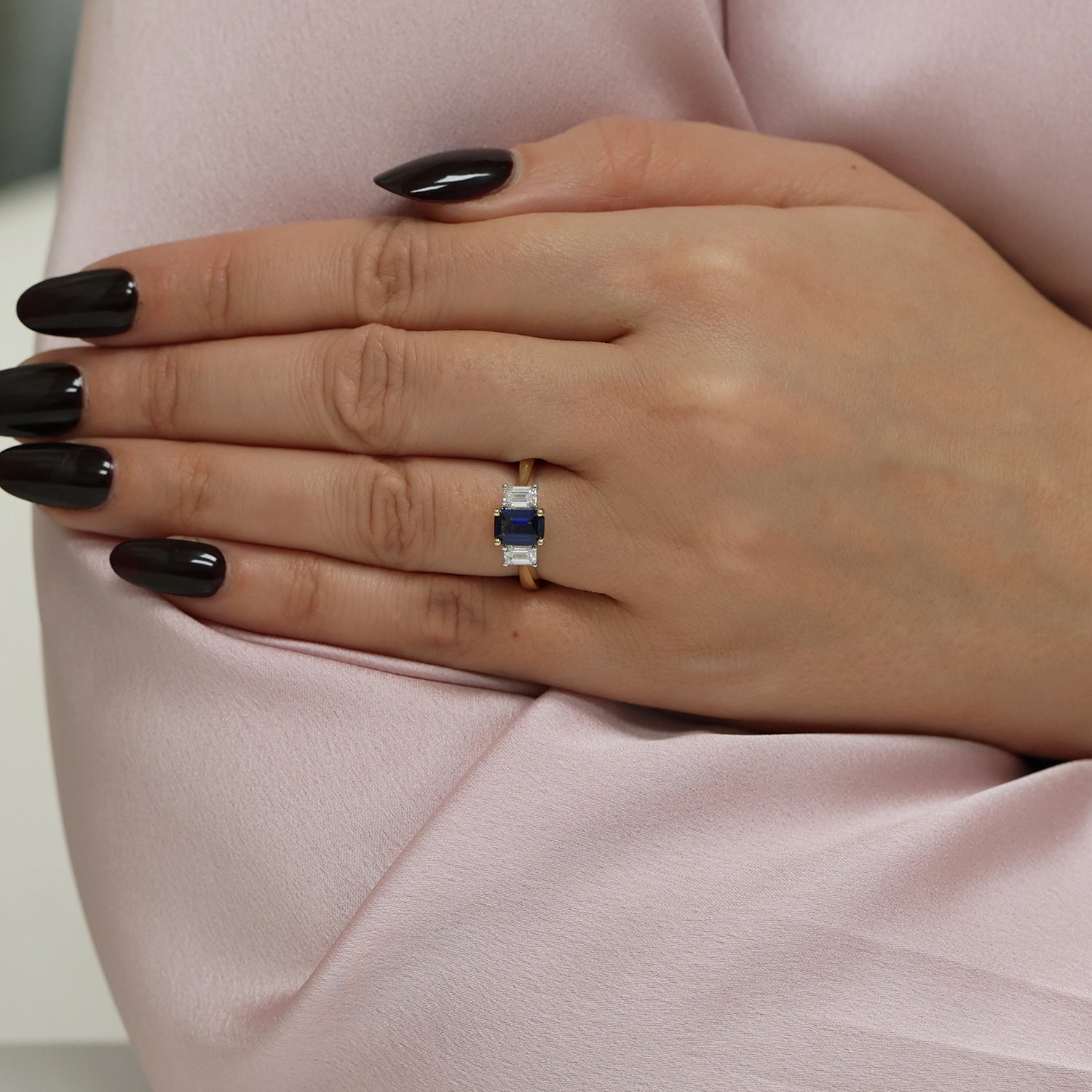 18ct Yellow Gold Sapphire And Diamond Three Stone Ring