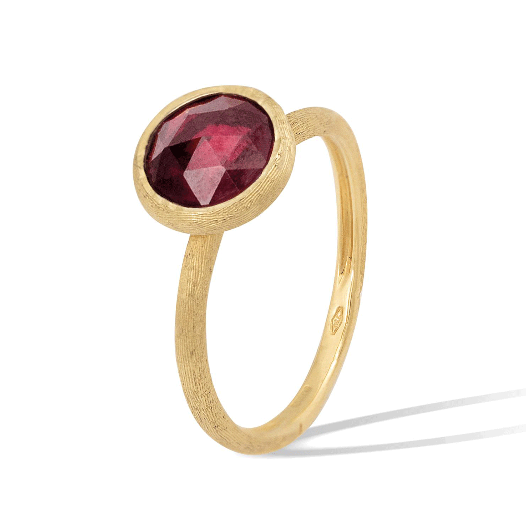 18ct Yellow Gold Jaipur Red Garnet Small Ring
