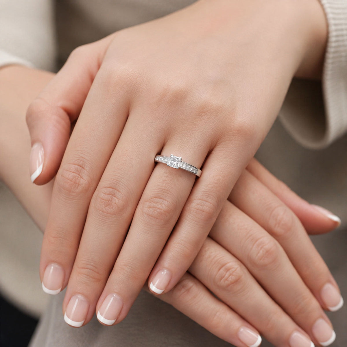 Platinum Princess Cut Diamond Single Stone Ring With Princess Cut Diamond Shoulders