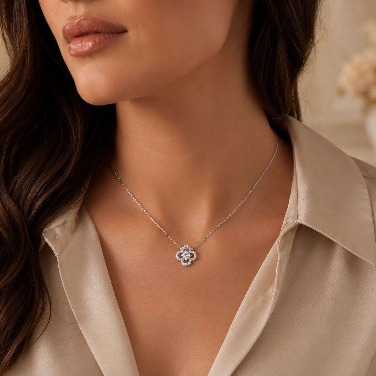 18ct White Gold Round Brilliant Cut Diamond Flower Cluster Pendant
