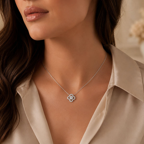18ct White Gold Round Brilliant Cut Diamond Flower Cluster Pendant