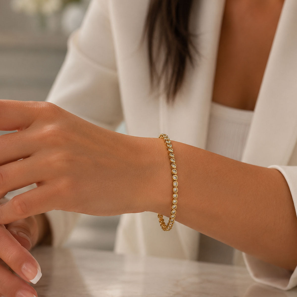 18ct Yellow Gold Round Brilliant Cut Diamond Tennis Bracelet In A Rub Over Setting