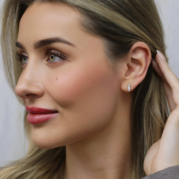 18ct White Gold Baguette & Round Brilliant Cut Diamond Drop Earrings