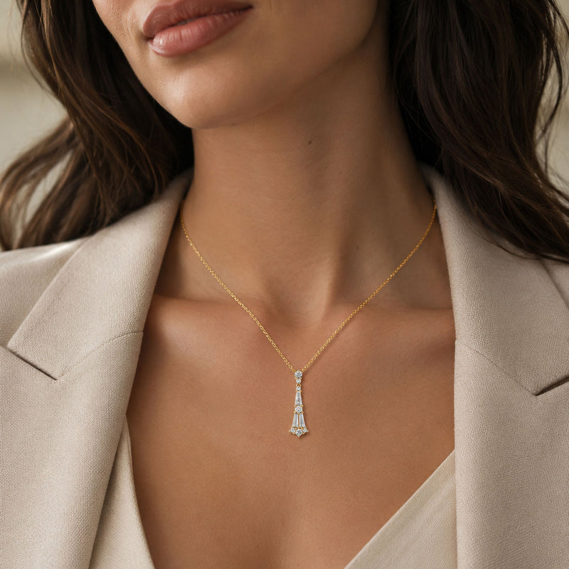 18ct Yellow Gold Diamond Vintage Style Pendant
