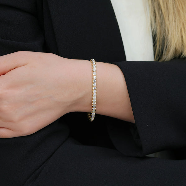 Berry's 18ct Yellow Gold Round Brilliant Cut Diamond Rub Over Tennis Bracelet - Berry's Jewellers