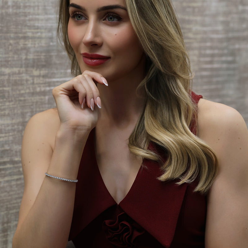 18ct White Gold Diamond Set Sprung Bangle With Magnetic Clasp