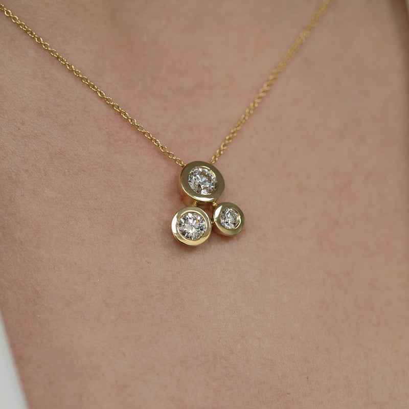 Berry's 18ct Yellow Gold Round Brilliant Cut Rub Over Bubble Pendant - Berry's Jewellers