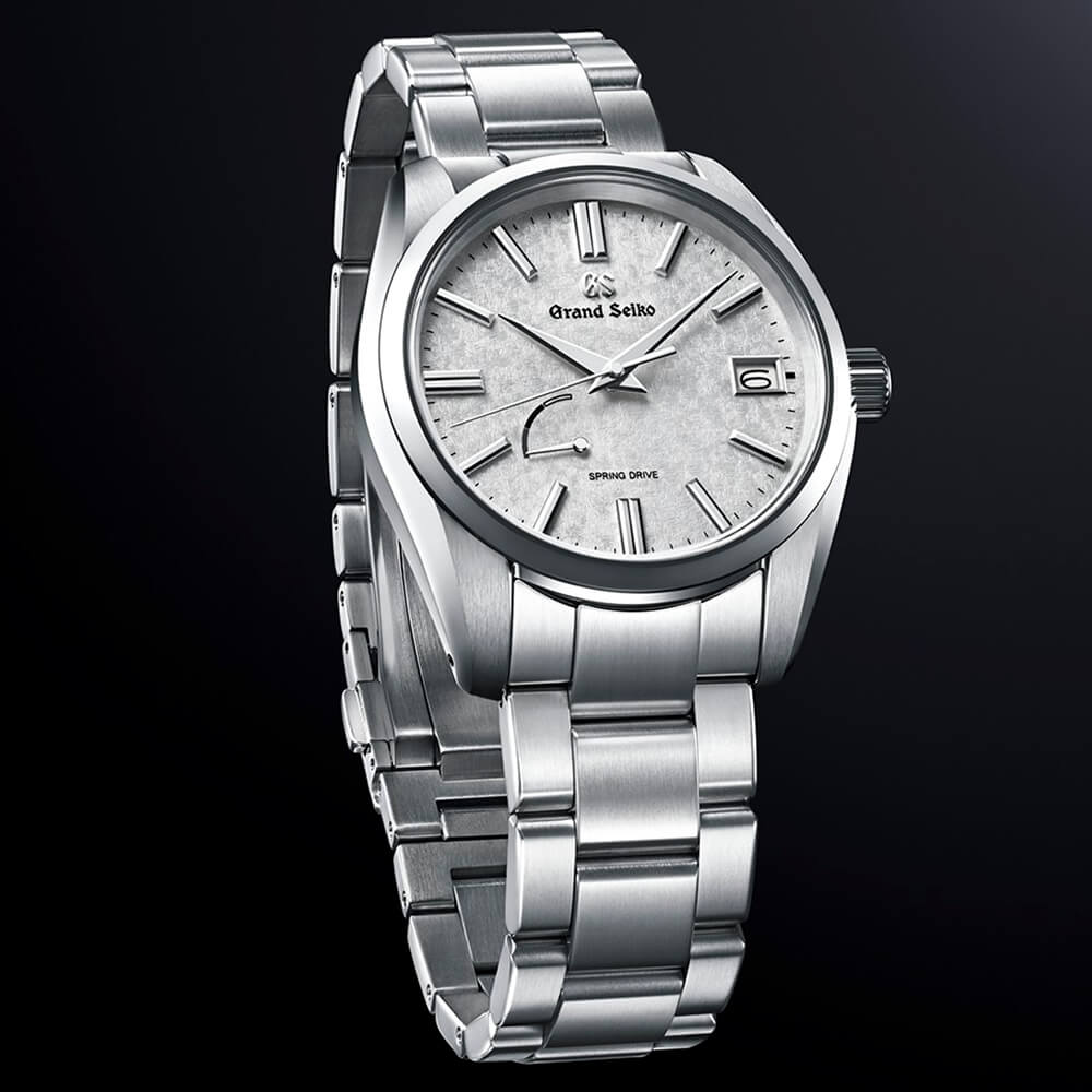 Heritage 'Kira-Zuri' 40mm White Dial Spring-Drive Bracelet Watch