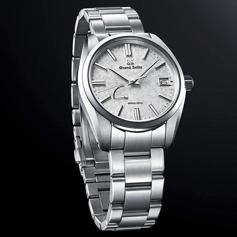 Heritage 'Kira-Zuri' 40mm White Dial Spring-Drive Bracelet Watch