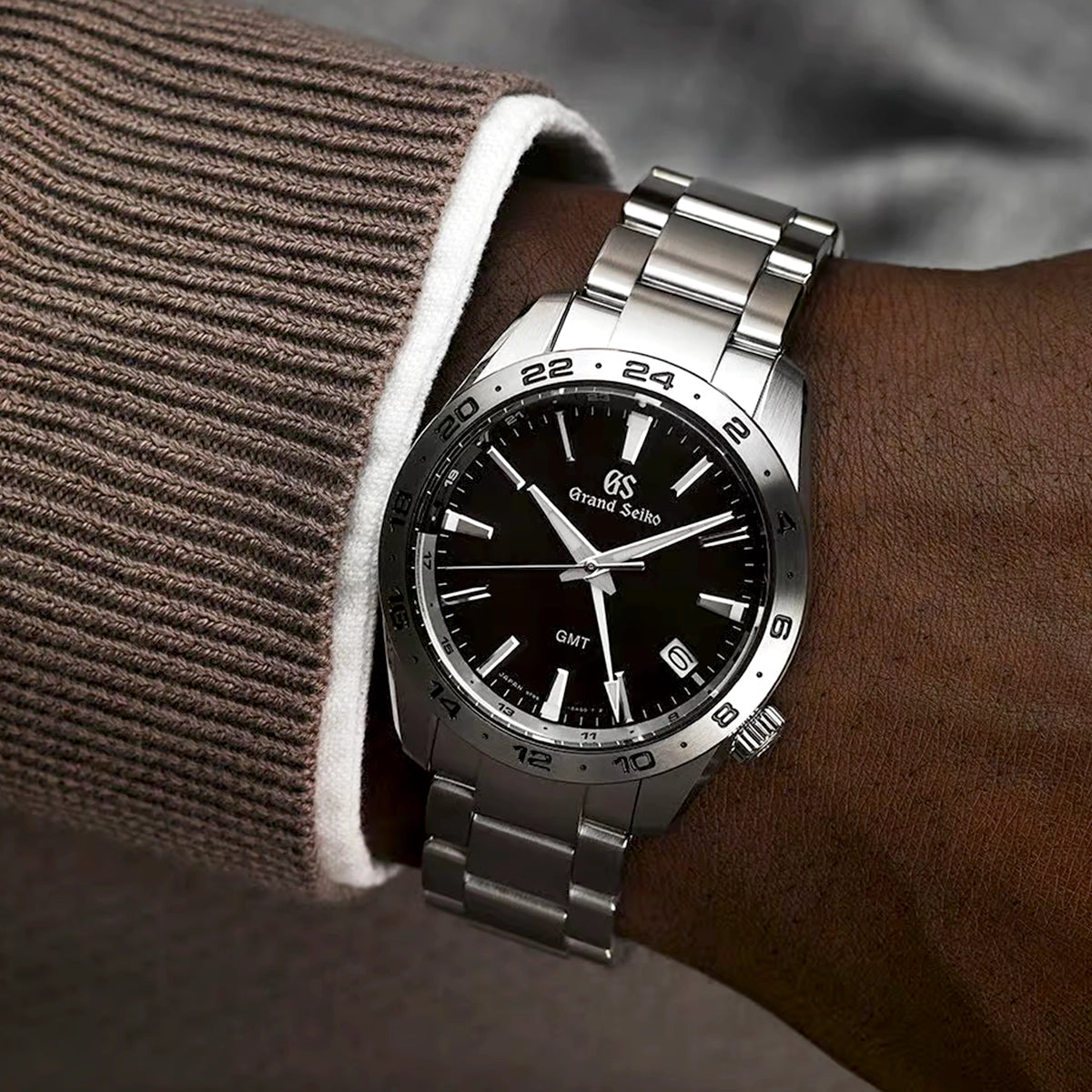 Sport GMT 39mm 'Slate' Black Dial Mens Bracelet Watch