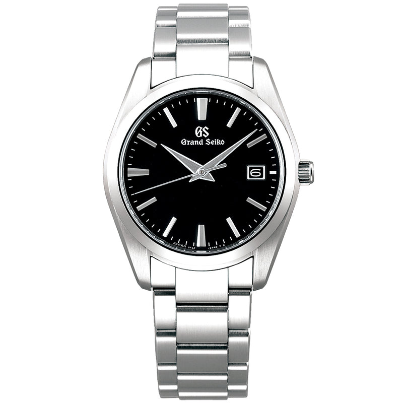 Heritage Quartz 37mm Black Dial Bracelet Watch