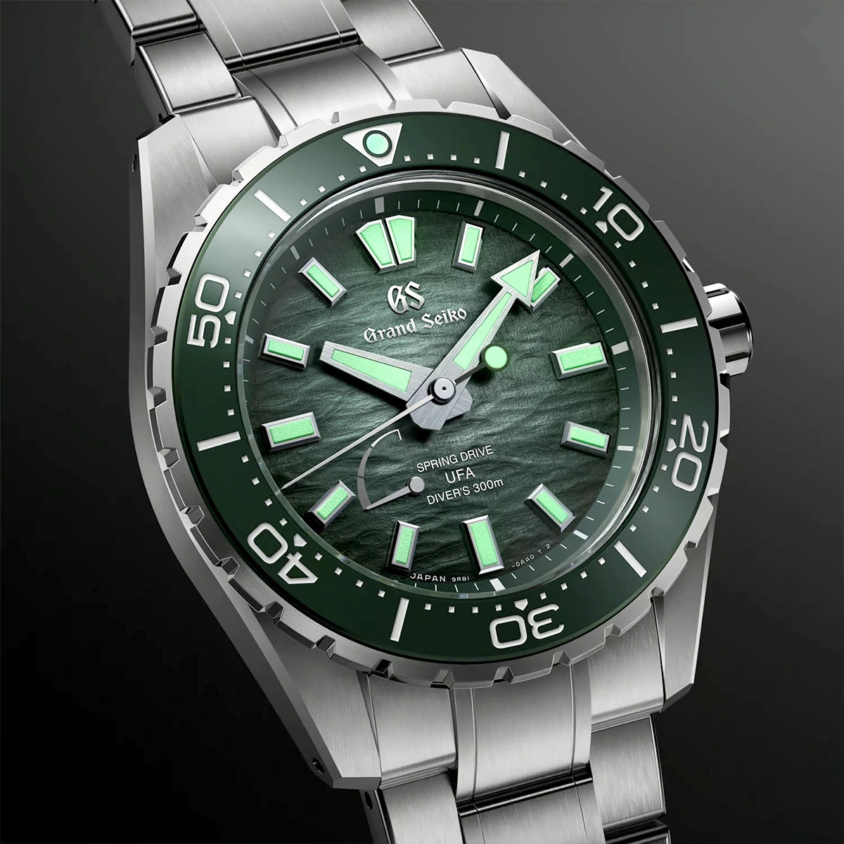 Evolution 9 'Ushio' 300 Green Dial Bracelet Spring Drive UFA Watch