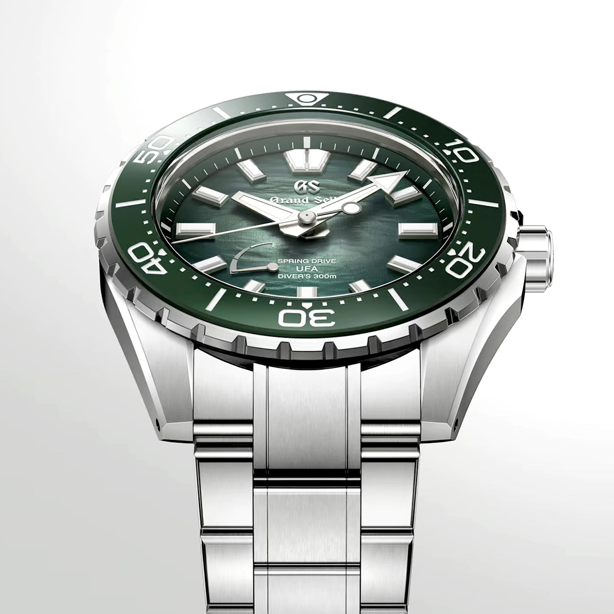 Evolution 9 'Ushio' 300 Green Dial Bracelet Spring Drive UFA Watch