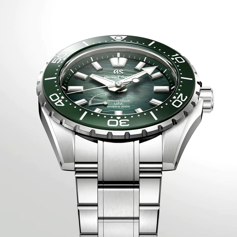 Evolution 9 'Ushio' 300 Green Dial Bracelet Spring Drive UFA Watch