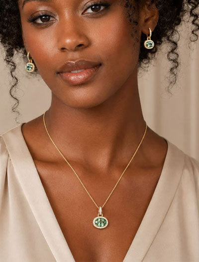 Necklaces & Pendants