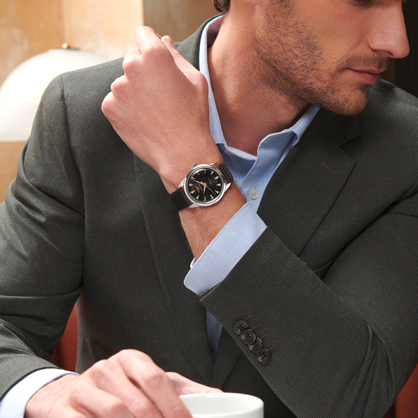 Conquest Heritage 40mm Black Dial & Strap Automatic Watch