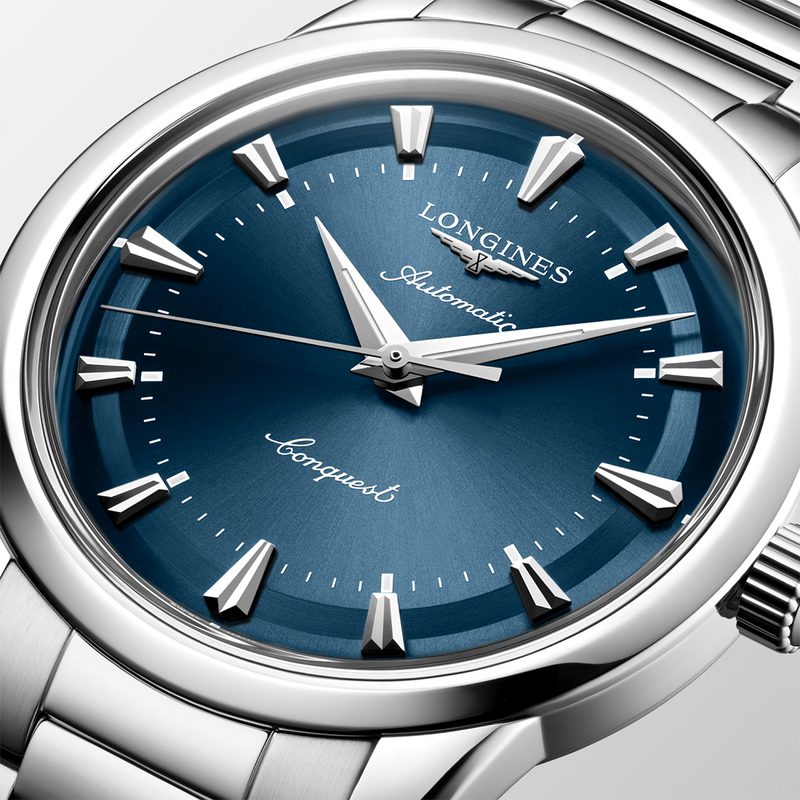 Conquest Heritage 40mm Blue Dial Automatic Bracelet Watch