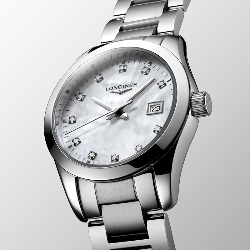 Conquest Classic 29.5mm Mother of Pearl Ladies Bracelet Watch