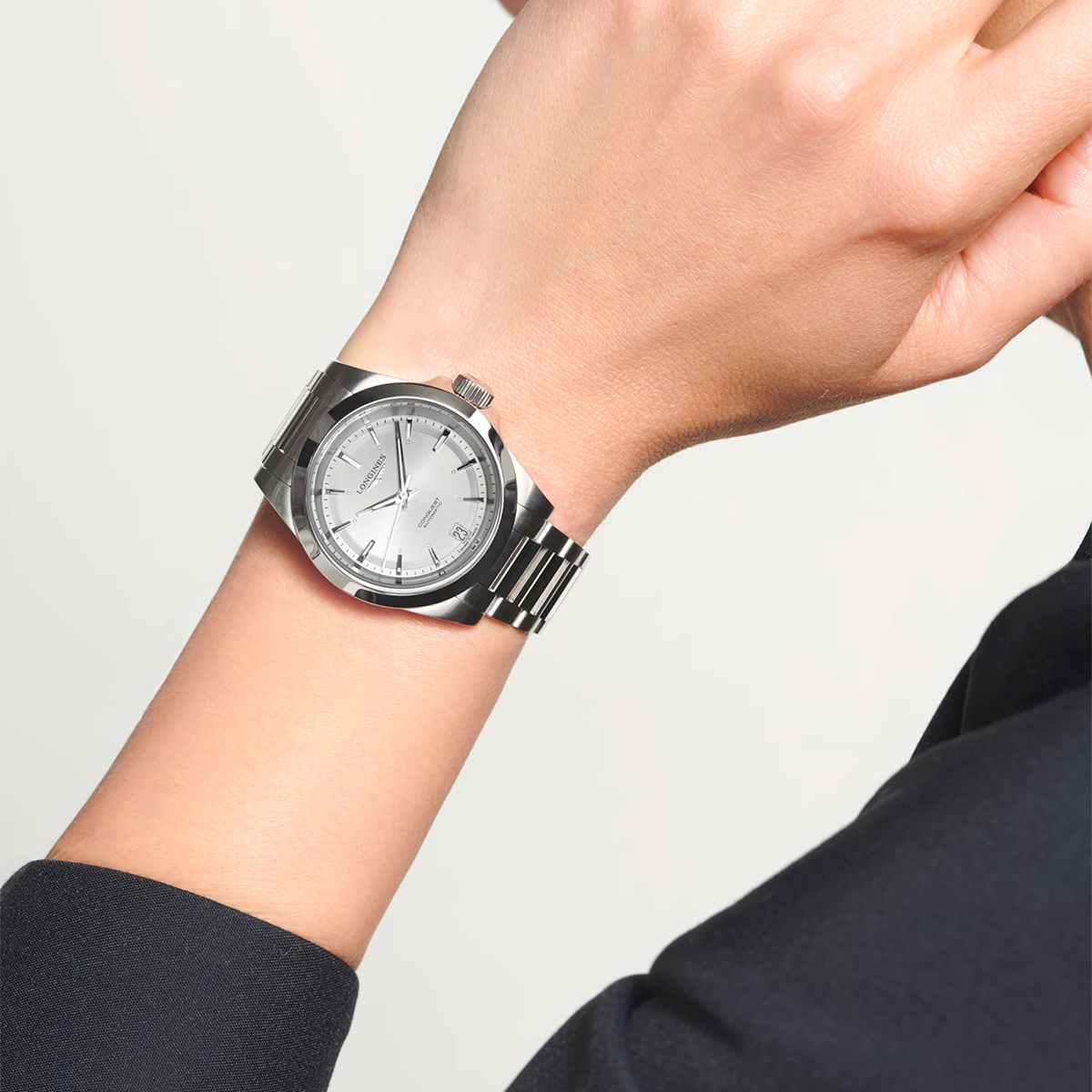 Conquest 34mm Silver Dial Automatic Bracelet Watch
