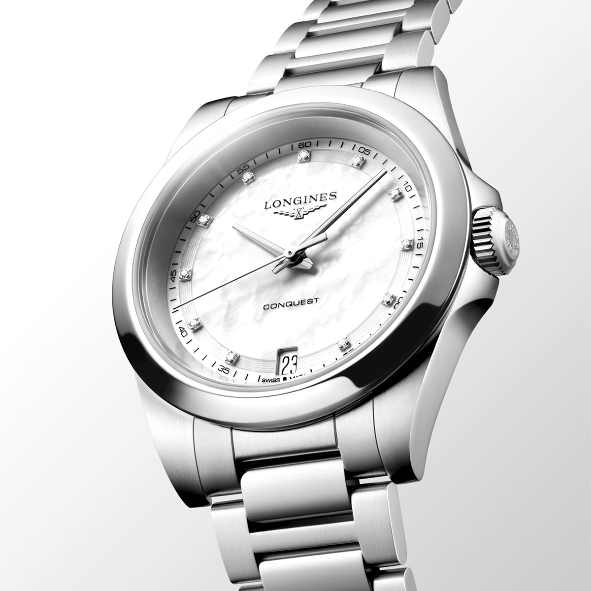 Conquest 30mm Mother of Pearl Diamond Set Dial Ladies Bracelet Watch